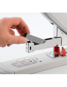 NOVUS GRAPADORA DE GRUESOS B50 ERGONÓMICA GRAN CAPACIDAD DE GRAPADO GRIS CLARO 140 HOJAS 2