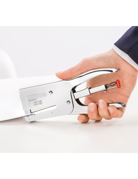 NOVUS GRAPADORA DE TENAZA B 39 ERGONÓMICA METAL CROMADO PLATA