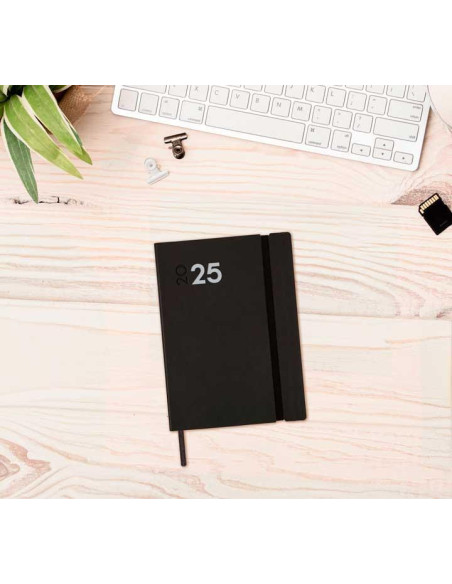 FINOCAM AGENDA ANUAL DYNAMIC MARA Y10-140X204MM 1DP NEGRO 2025