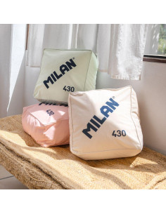 COJÍN GOMA MILAN 430 2