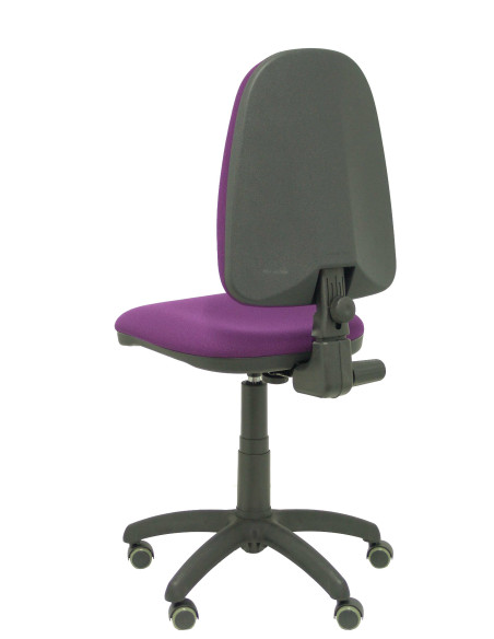 SILLA PIQUERAS Y CRESPO AYNA MECANISMO CONTACTO PERMANENTE RUEDAS de PARQUET ASIENTO Y RESPALDO TAPIZADO BALI MORADO