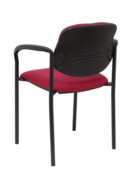 SILLA PIQUERAS Y CRESPO VILLALGORDO CONFIDENTE BRAZOS FIJOS CHASIS NEGRO ASIENTO Y RESPALDO TAPIZADOS BALI GRANATE